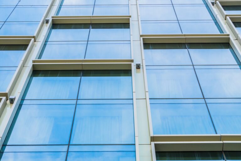 How Glass Installation Can Revolutionize Commercial Spaces
